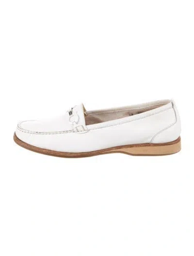 Pre-owned Ferragamo Horsebit Accent Leather Loafers In White