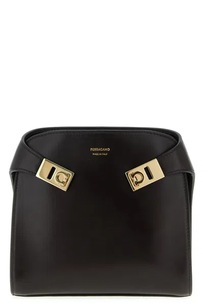 Ferragamo Gürteltasche „hug Bb S" In Brown