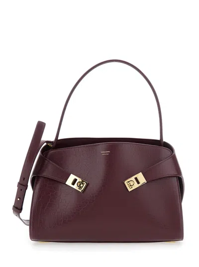 FERRAGAMO HUG BORDEAUX SHOULDER BAG WITH LOGO PRINTED ON FRONT IN HAMMERED LEATHER WOMAN
