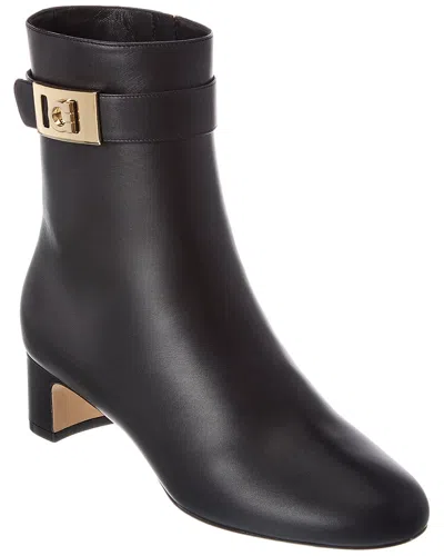 Ferragamo Hug Buckle Leather Bootie In Black