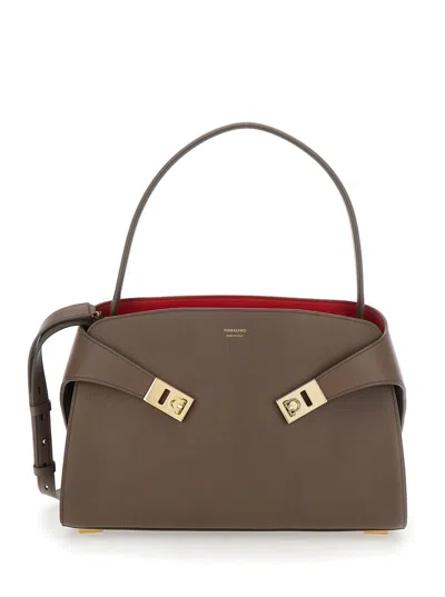 FERRAGAMO HUG GREY SHOULDER BAG WITH LOGO PRINTED ON FRONT IN LEATHER WOMAN
