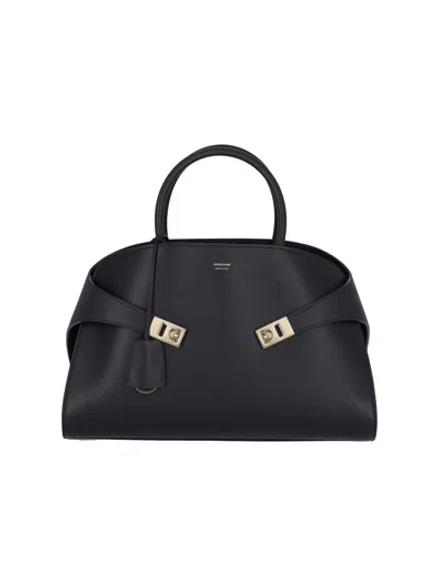 Ferragamo Hug M Handbag In Black