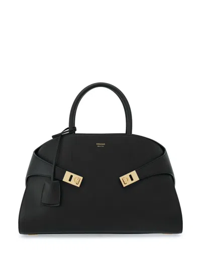 FERRAGAMO HUG MEDIUM LEATHER HANDBAG
