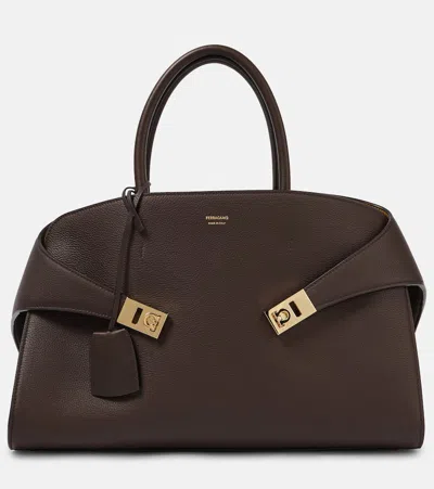 Ferragamo Hug Medium Leather Tote Bag In Brown