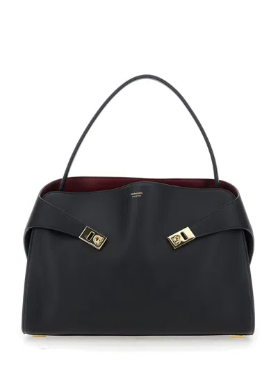 Ferragamo Hug Sh M Shoulder Bag 40,0x15,0x30,5 In Black