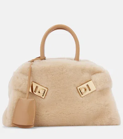Ferragamo Hug Small Shearling Tote Bag In Naturale/camel