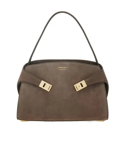 FERRAGAMO HUG SOFT MEDIUM SHOULDER BAG