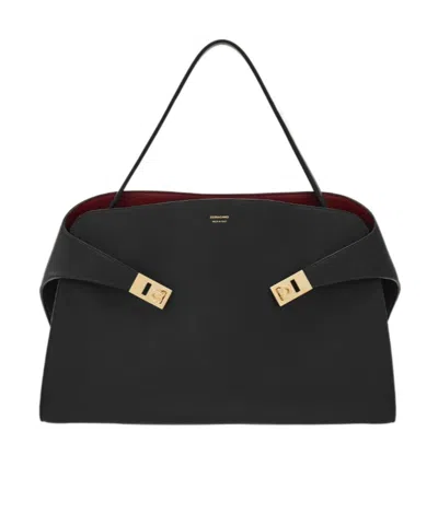 FERRAGAMO HUG SOFT TWO-COLOR SHOULDER BAG