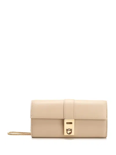 Ferragamo Hug Wallet On Chain In Beige