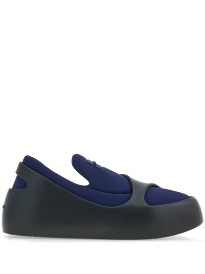 Ferragamo Hybrid Logo-patch Panelled Sneakers In Black