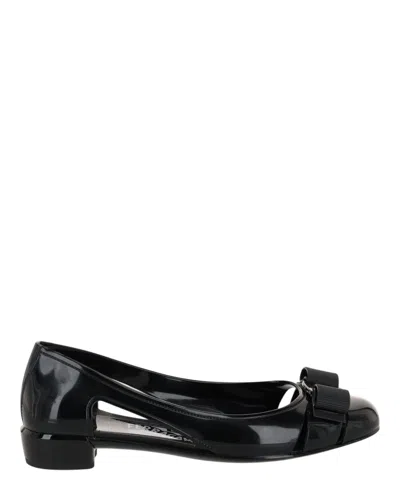 Ferragamo Jelly Patent Leather Pumps In Black