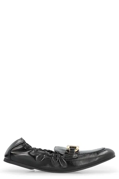 Ferragamo Jodie Metallic Leather Loafers In Black