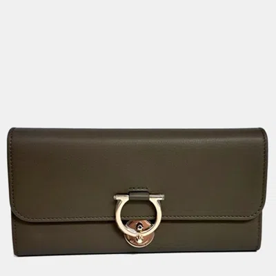 Pre-owned Ferragamo Khaki Leather  Long Wallet In Green