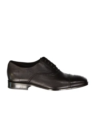 Ferragamo Lace Up Business Dress Shoes In Black