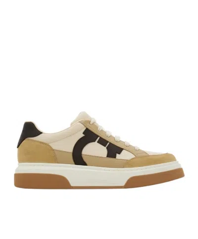 FERRAGAMO FERRAGAMO GANCINI ORNAMENT LOW TOP SNEAKERS