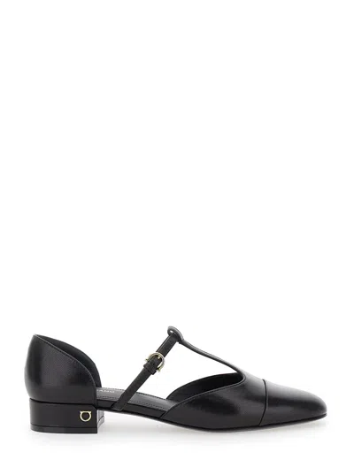 FERRAGAMO FERRAGAMO 'LAINETTE' BLACK BALLET SHOES WITH T-STRAP AND ROUND TOE IN LEATHER WOMAN