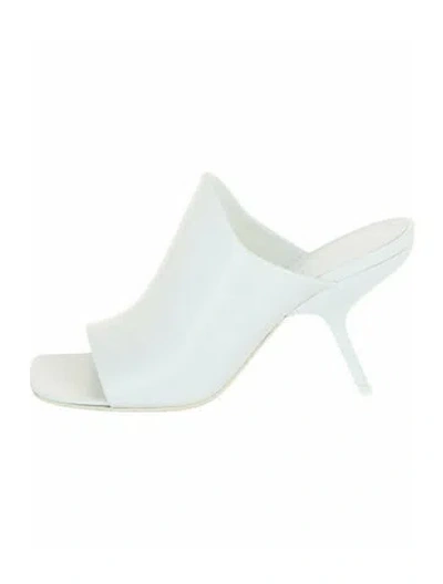 Pre-owned Ferragamo Lambskin Mules W/ Tags In White