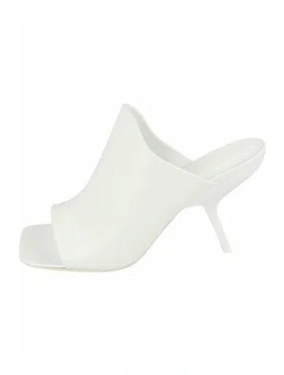 Pre-owned Ferragamo Lambskin Mules W/ Tags In White