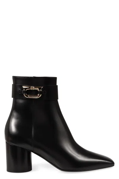 Ferragamo Leather Ankle Boots In Black