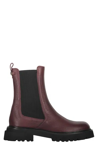 Ferragamo Leather Ankle Boots In Burgundy