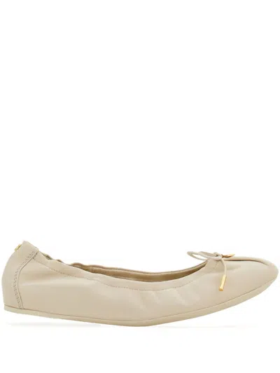 Ferragamo Leather Ballerina Shoes In White