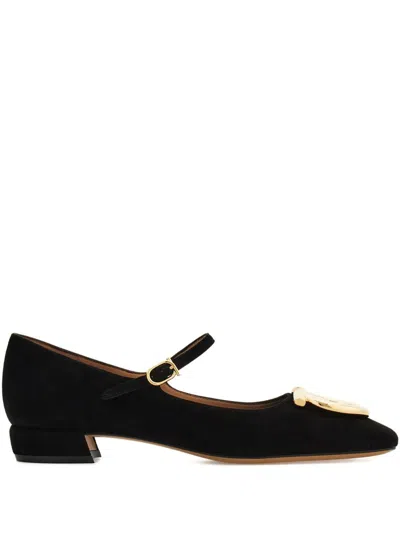 Ferragamo Leather Ballet Flats In Black