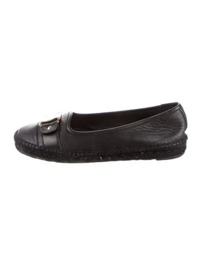 Pre-owned Ferragamo Leather Ballet Flats In Black