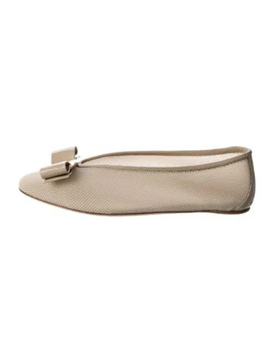 Pre-owned Ferragamo Leather Ballet Flats In Neutral