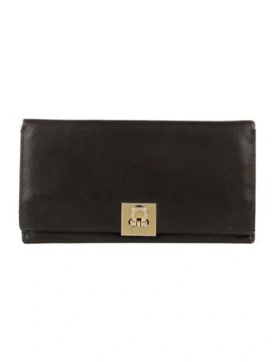 Pre-owned Ferragamo Leather Bifold Wallet In Black