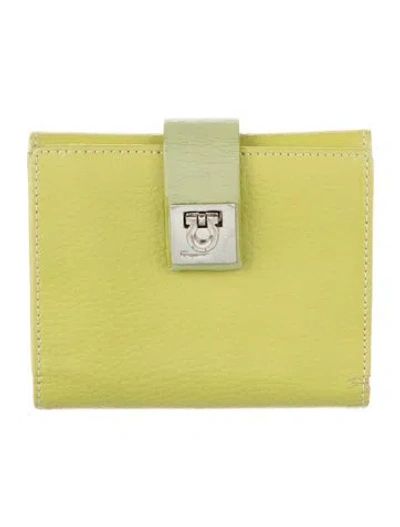 Pre-owned Ferragamo Leather Bifold Wallet In Green