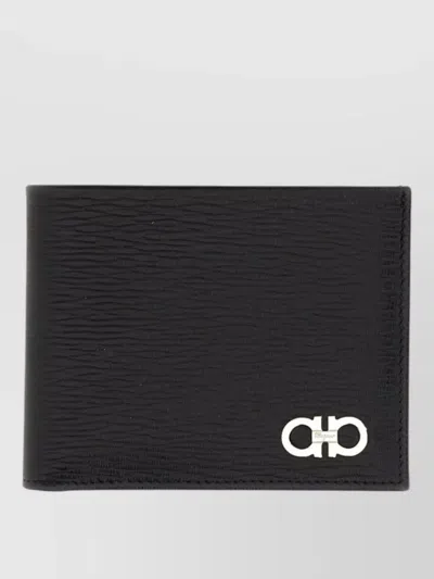 Ferragamo Gancini Bifold Textured Metallic Logo Leather Wallet In Black