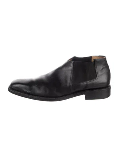 Pre-owned Ferragamo Leather In Black