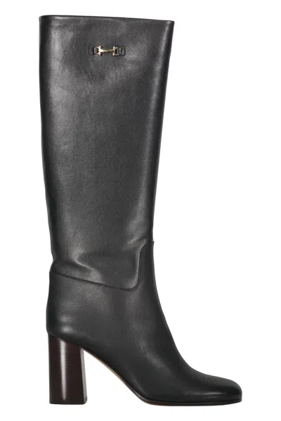Ferragamo Leather Boots In Black