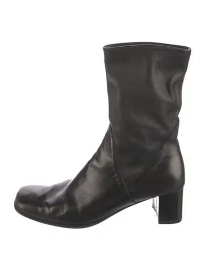 Pre-owned Ferragamo Leather Boots In Black