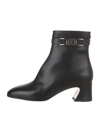 Pre-owned Ferragamo Leather Boots In Black
