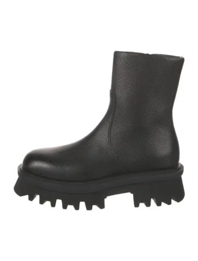 Pre-owned Ferragamo Leather Boots In Black