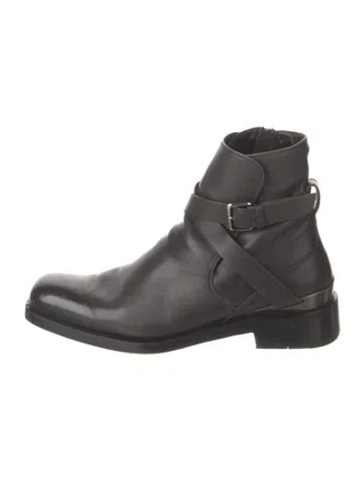 Pre-owned Ferragamo Leather Boots In Black