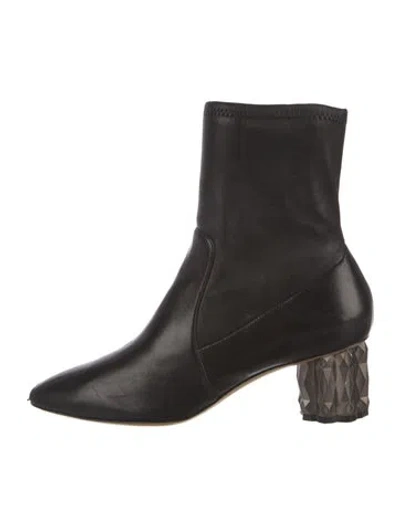 Pre-owned Ferragamo Leather Boots In Black