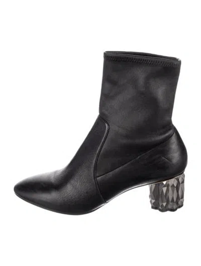 Pre-owned Ferragamo Leather Boots In Black