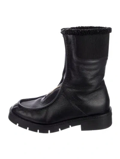 Pre-owned Ferragamo Leather Boots In Black