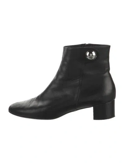 Pre-owned Ferragamo Leather Boots In Black