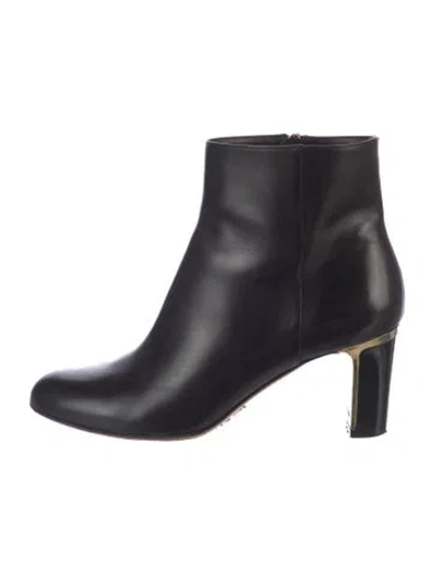 Pre-owned Ferragamo Leather Boots In Black