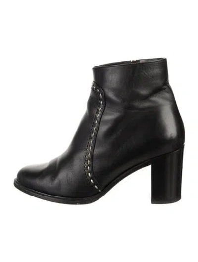 Pre-owned Ferragamo Leather Boots In Black