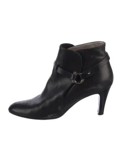 Pre-owned Ferragamo Leather Boots In Black