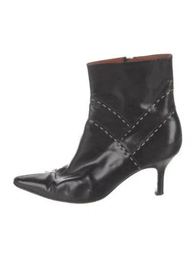Pre-owned Ferragamo Leather Boots In Black