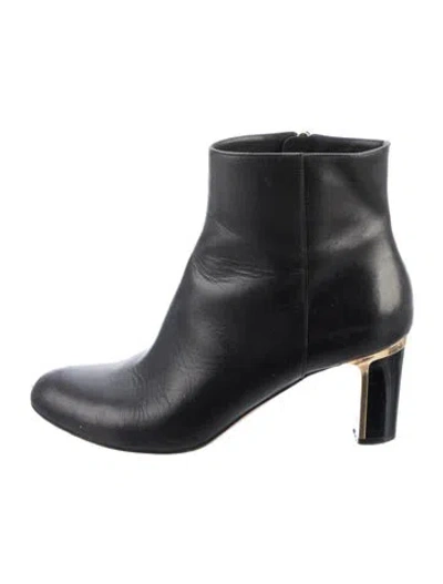 Pre-owned Ferragamo Leather Boots In Black