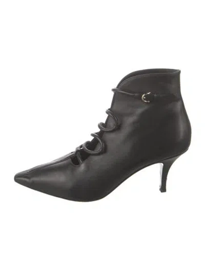 Pre-owned Ferragamo Leather Boots In Black
