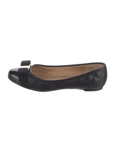 Pre-owned Ferragamo Leather Bow Accents Ballet Flats In Black
