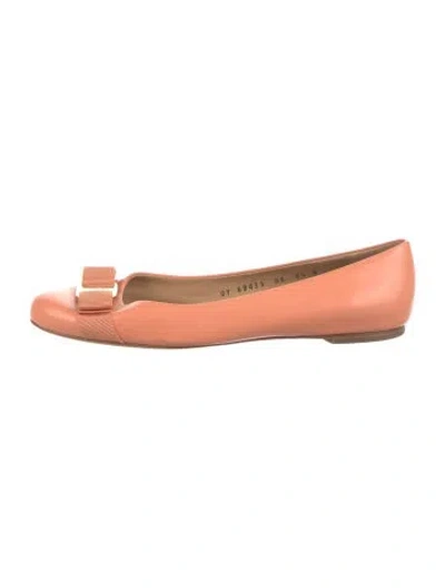 Pre-owned Ferragamo Leather Bow Accents Ballet Flats In Pink