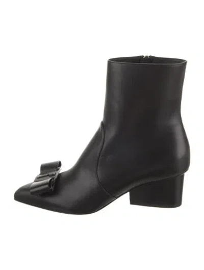Pre-owned Ferragamo Leather Bow Accents Boots In Black